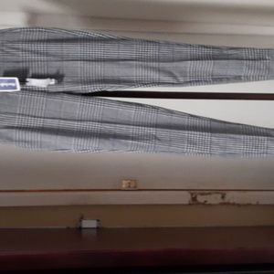 NWT causal/ dress SZM stretch pants